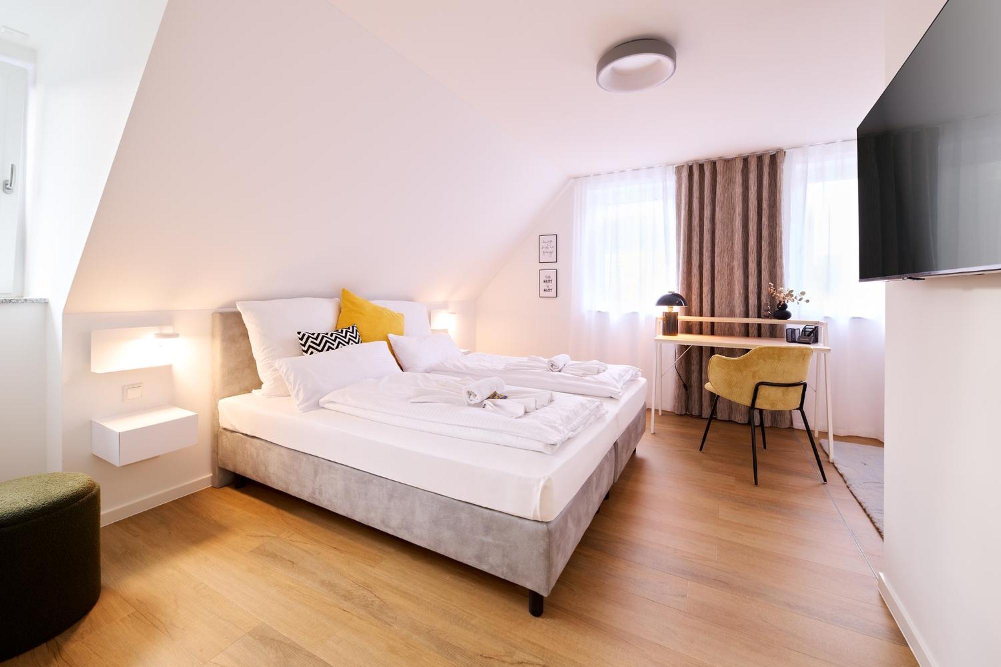 Xzllenz - 4 Schlafzimmer, Zentral, Parken, U-Bahn, 2 Baeder, 4 Smart-Tv, Optional Einzelbett Núremberg Exterior foto