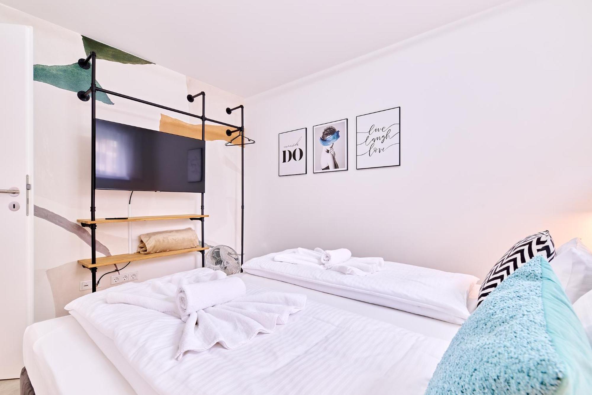 Xzllenz - 4 Schlafzimmer, Zentral, Parken, U-Bahn, 2 Baeder, 4 Smart-Tv, Optional Einzelbett Núremberg Exterior foto